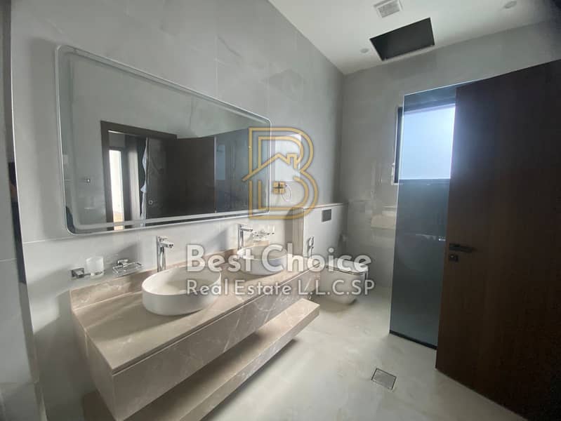 25 eb3d65f6-9c31-4c4a-90a4-82ceef9be6c4. jpg