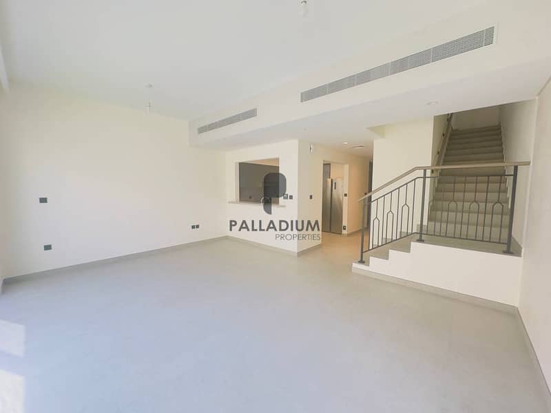 位于大马士革湖住宅,马耳他别墅 4 卧室的联排别墅 139990 AED - 16686739 位于大马士革湖住宅,马耳他别墅 4 卧室的联排别墅 139990 AED - 16686739