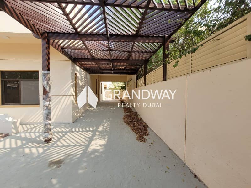2 Spacious Villa I Private Garden I Prime Location — photo 2