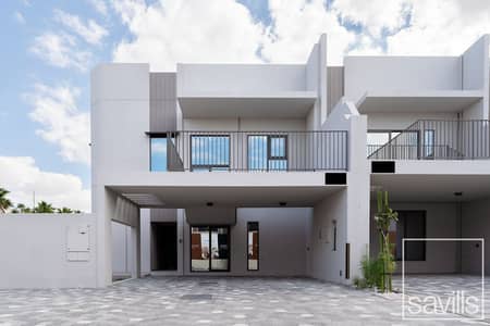 4 Bedroom Townhouse for Rent in Mohammed Bin Rashid City (MBR City), Dubai - Ready to Move In | Corner Huge Plot | Call Now 4 Bedroom Townhouse for Rent in Mohammed Bin Rashid City (MBR City), Dubai - Ready to Move In | Corner Huge Plot | Call Now