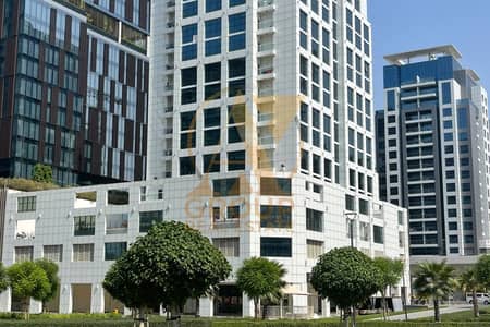 1 Bedroom Apartment for Rent in Business Bay, Dubai - No Commission | Spacious 1BR | Park & Pool View