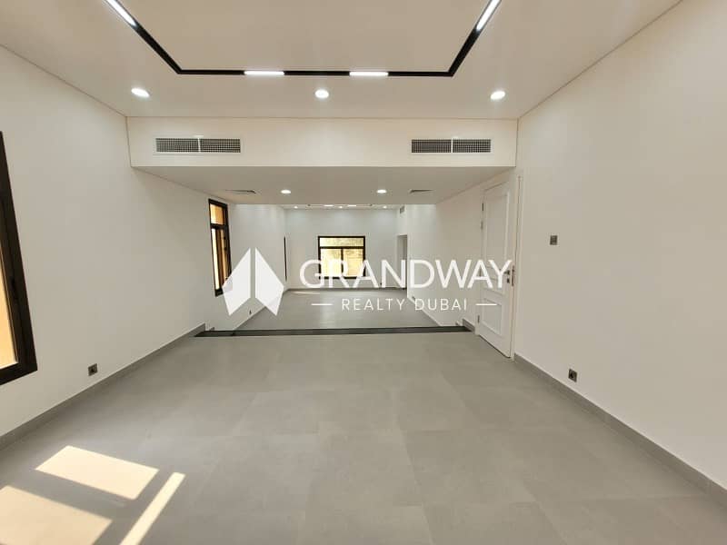 4 Elegant Big Villa I Private Garden IPrime Location — photo 4