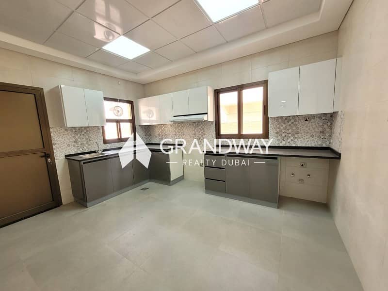 7 Elegant Big Villa I Private Garden IPrime Location — photo 7