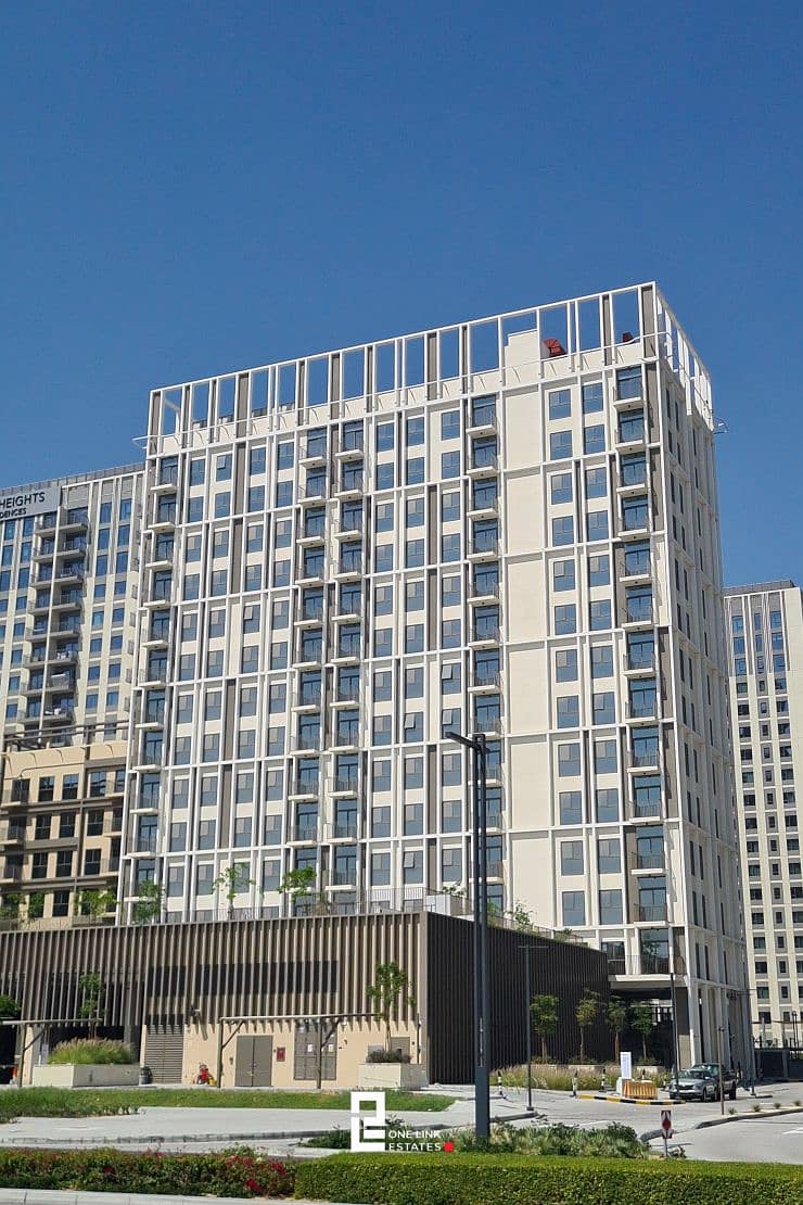 11 socio-building-b_mH6Cc_xl. jpg