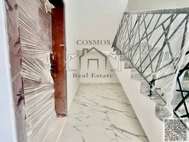 9 photo_5902152171816423155_y-1280x960-edited. png