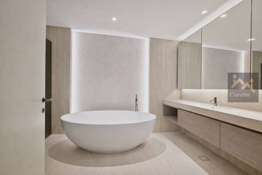 16 bathroom 7. jpg