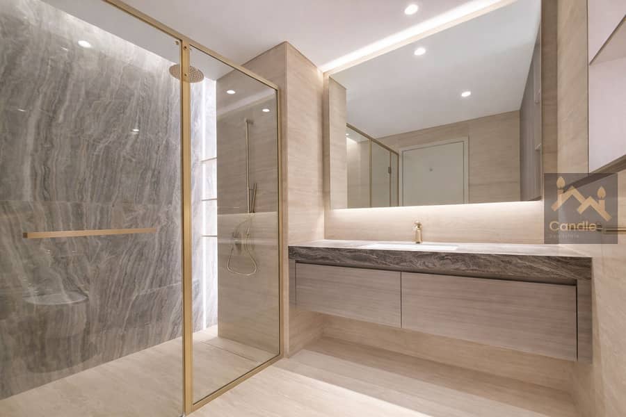 17 bathroom 1. jpg
