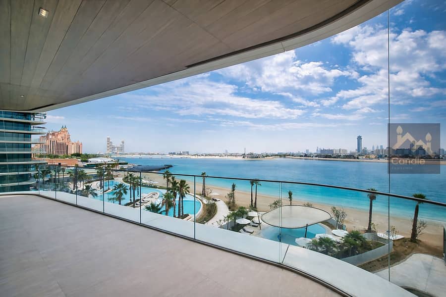 3 living room balcony. jpg