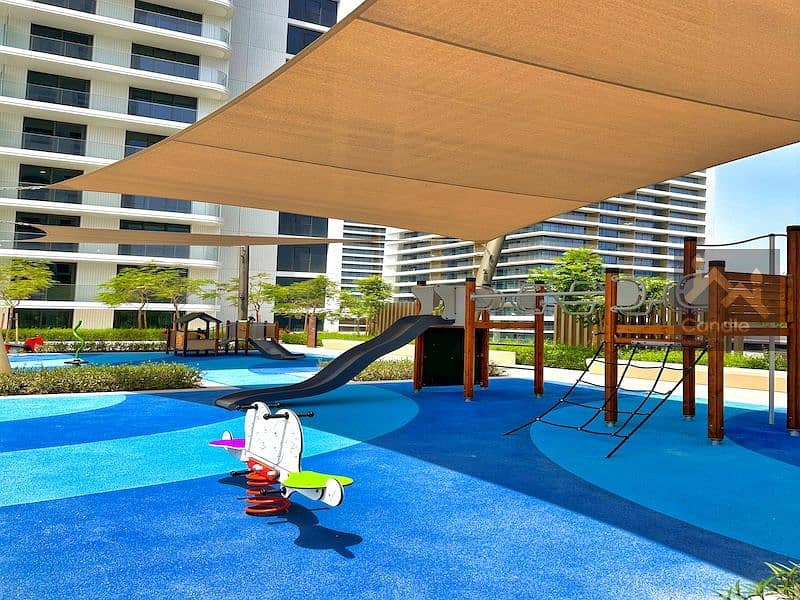 12 kids area2. jpg