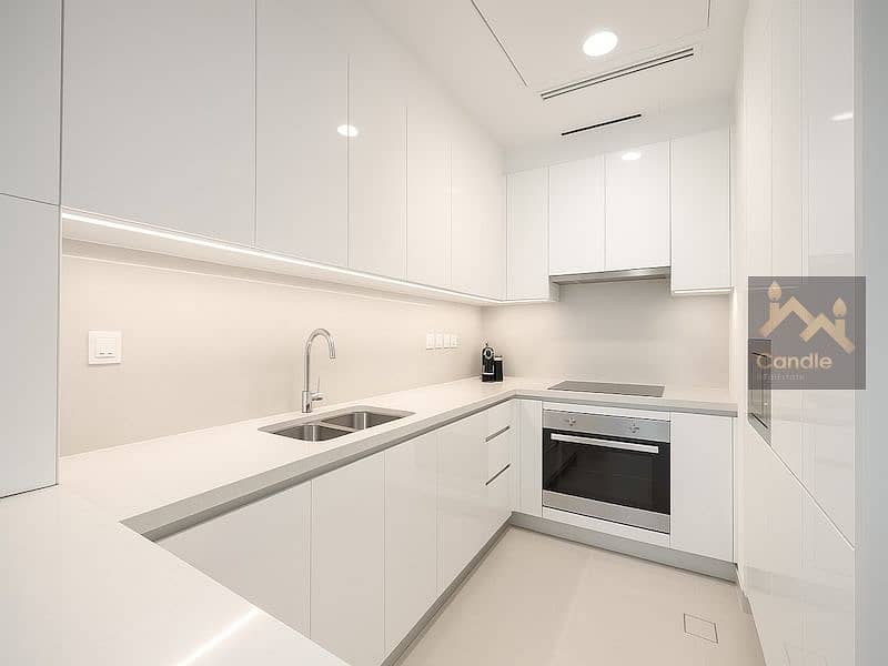 9 kitchen. jpg