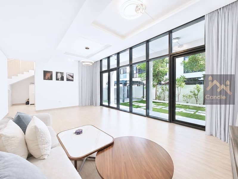 5 livingroom 2. jpg