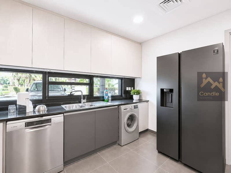 11 kitchen 2. jpg