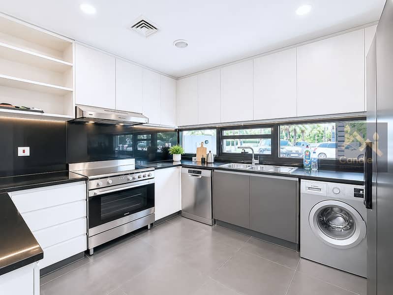 12 kitchen. jpg