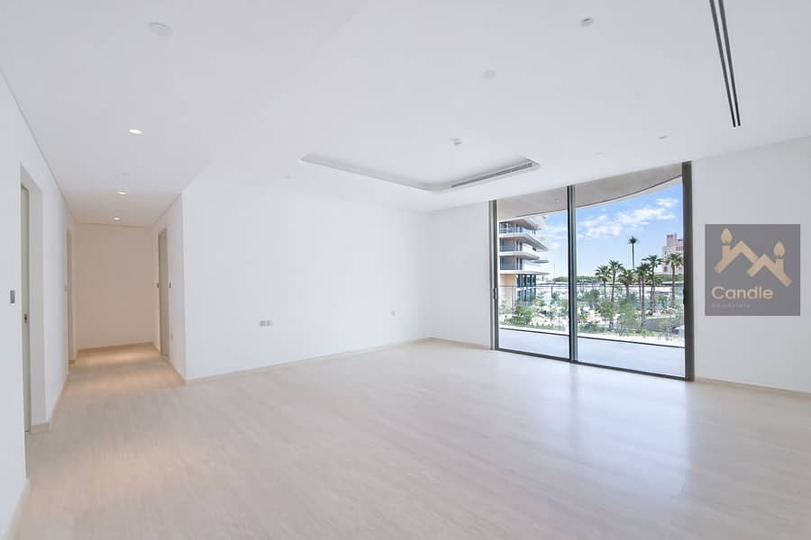 10 master bedroom. jpg