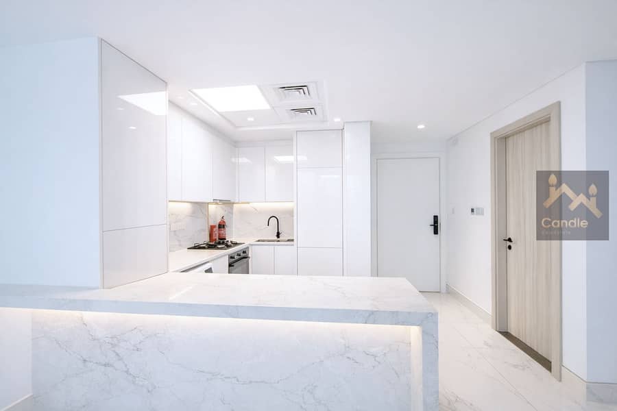 3 kitchen. jpg