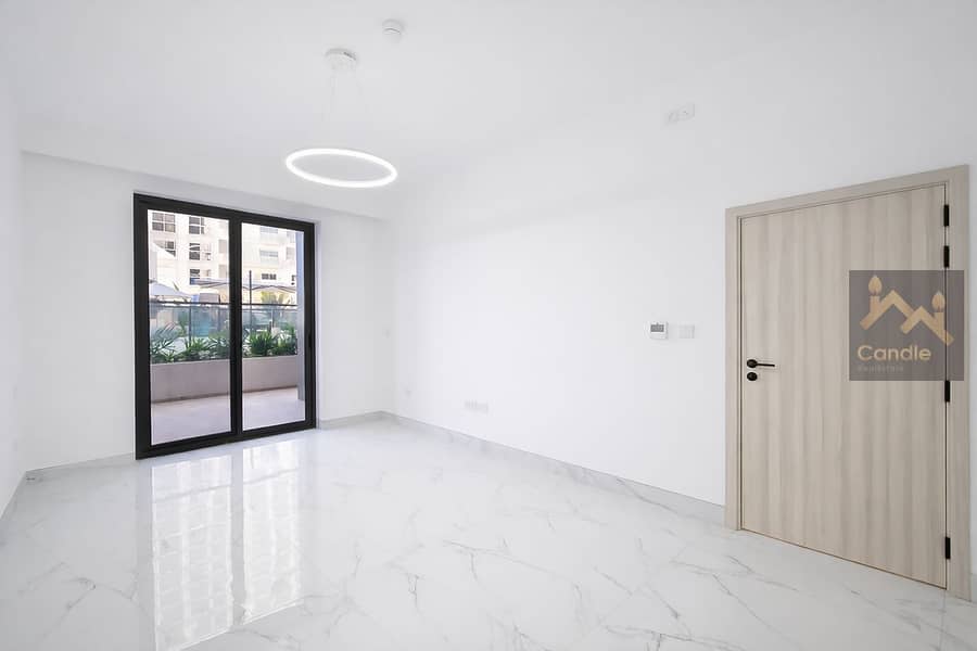 5 room. jpg
