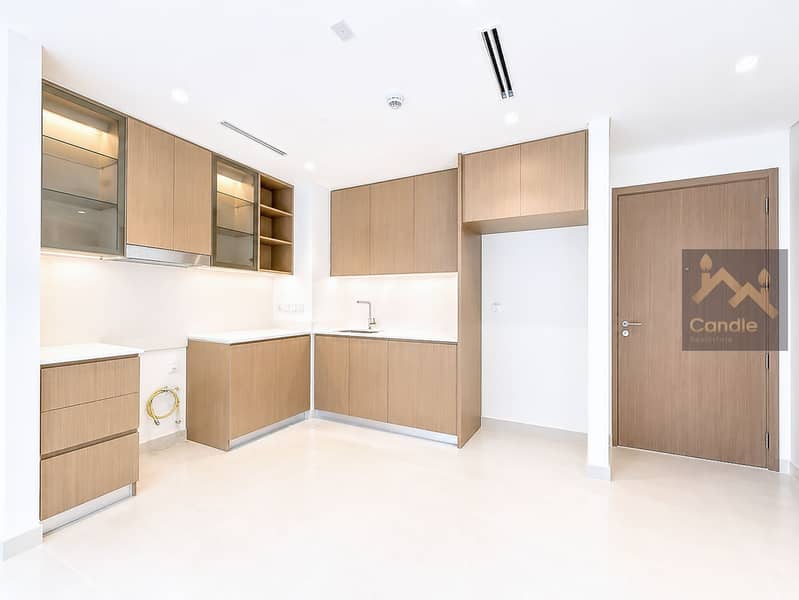 3 kitchen. jpg
