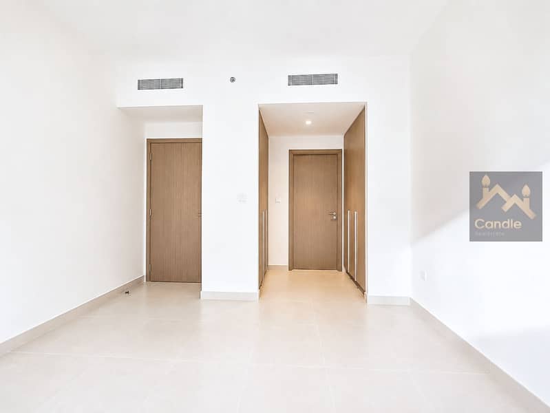 11 master bedroom. jpg