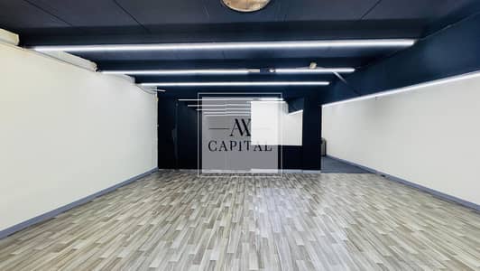 Warehouse para en Alquiler en Al Quoz, Dubai - Almacén en Al Quoz,Al Quoz Industrial Area, 395000 AED - 16688478 Warehouse para en Alquiler en Al Quoz, Dubai - Almacén en Al Quoz,Al Quoz Industrial Area, 395000 AED - 16688478