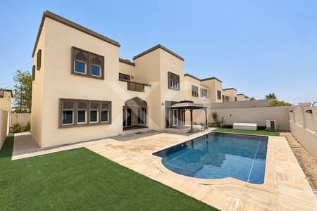 3 Schlafzimmer Villa zum Miete in Jumeirah Park, Dubai - Villa in Jumeirah Park，District 8, 3 schlafzimmer, 300000 AED - 16689009