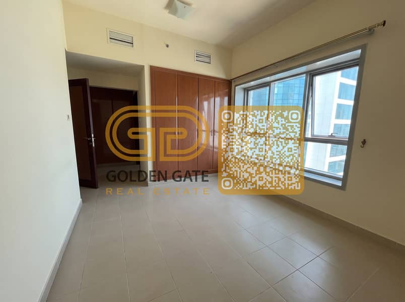 6 06-master-bedroom. jpg