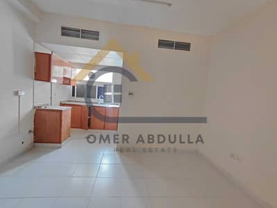 Studio te Huur in Muwaileh Commercial, Sharjah - 242800. jpg