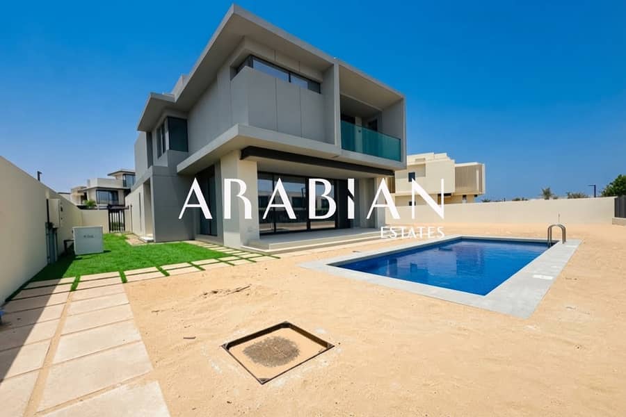 Luxury 5BR + Maids | Vacant | Ready to Move In Luxury 5BR + Maids | Vacant | Ready to Move In