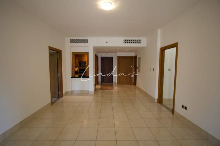 3 images image img