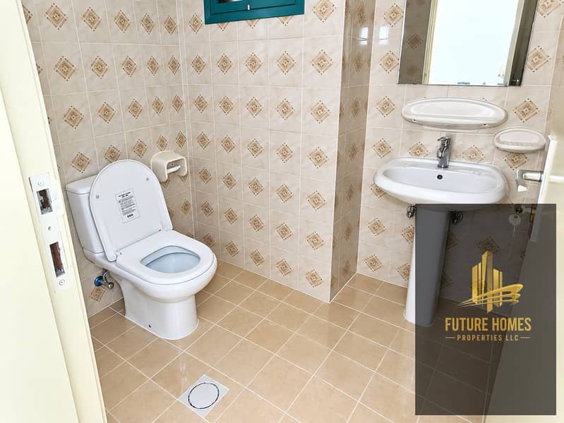 10 1000229476. png
