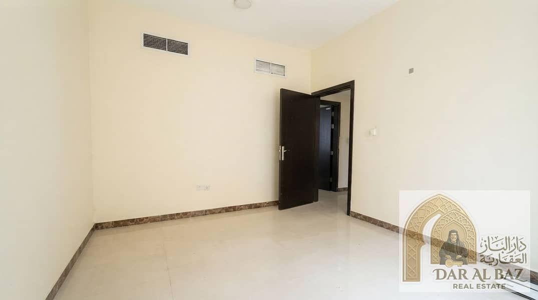 5 Enhancing_real_estate_listing_ph…_20260919095513. jpeg