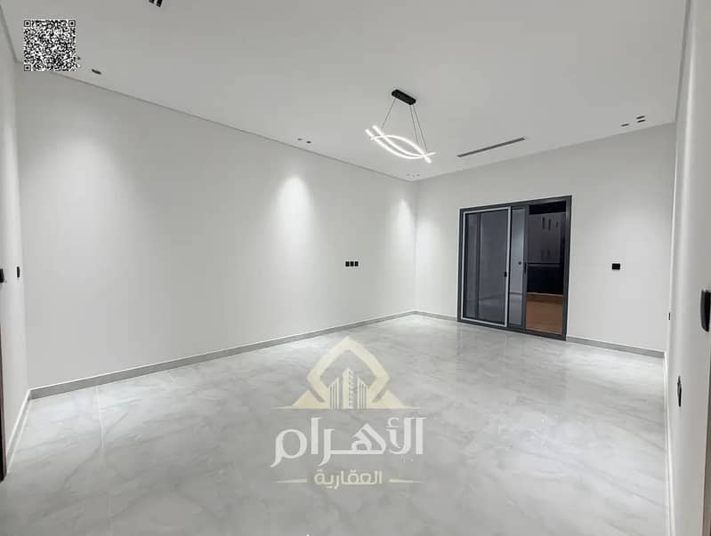 17 869672206-1066x800. webp