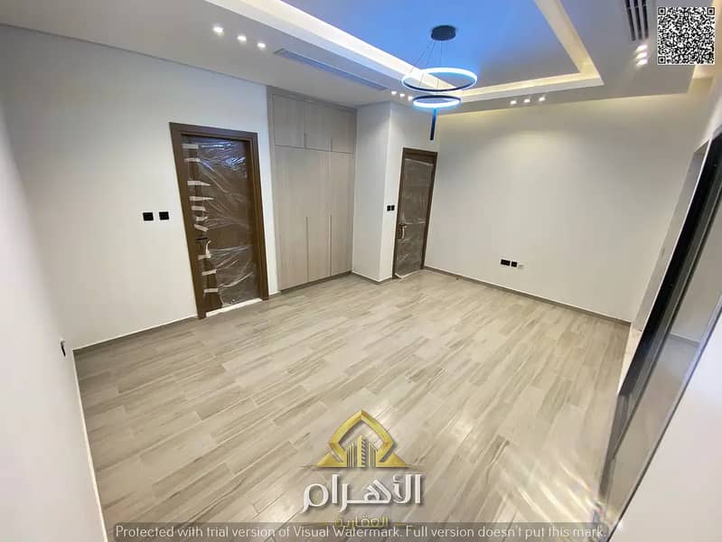 33 869804050-1066x800. webp
