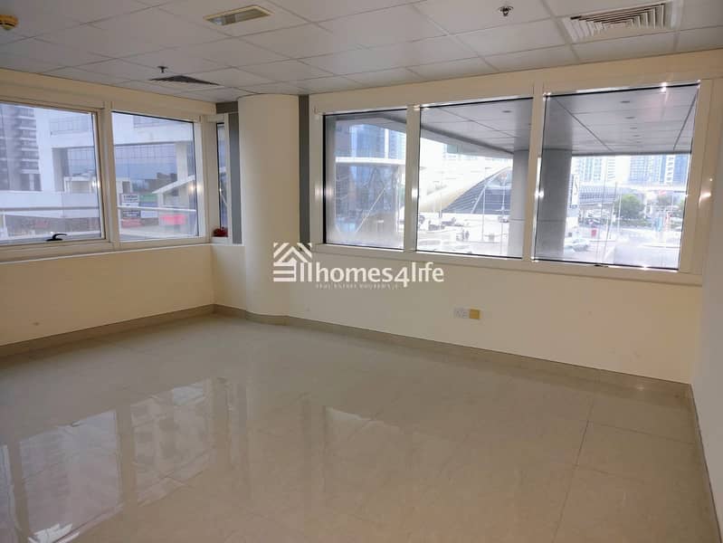 Next to Metro | Fitted Office | Lake View Next to Metro | Fitted Office | Lake View