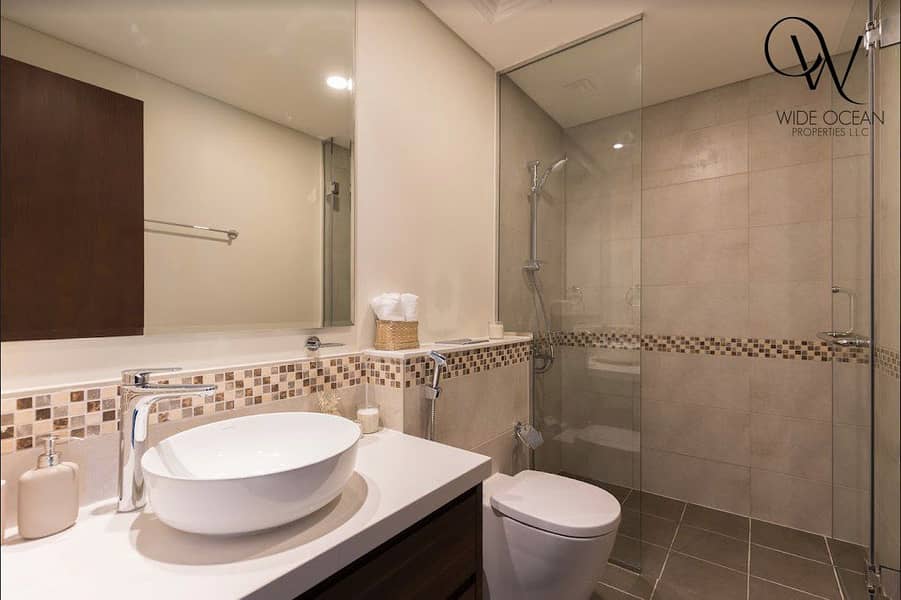 4 Reva Bathroom. jpeg