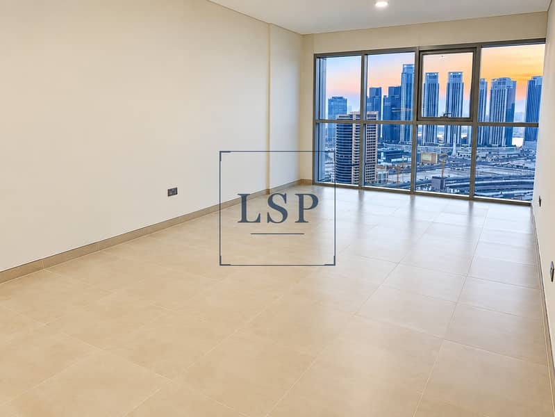 High Floor | Sea View | Spacious 1BR+Laudry High Floor | Sea View | Spacious 1BR+Laudry