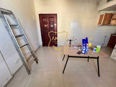 استوديو للايجار في النباعة، الشارقة - IMG_1965. jpg استوديو للايجار في النباعة، الشارقة - IMG_1965. jpg