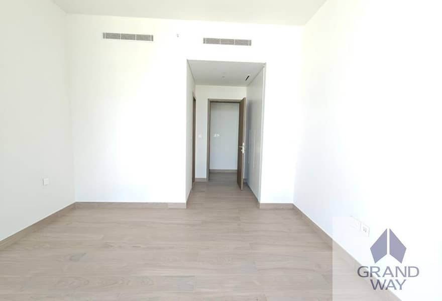 8 Golf View I Modern Apartment I Luxury Living — photo 8