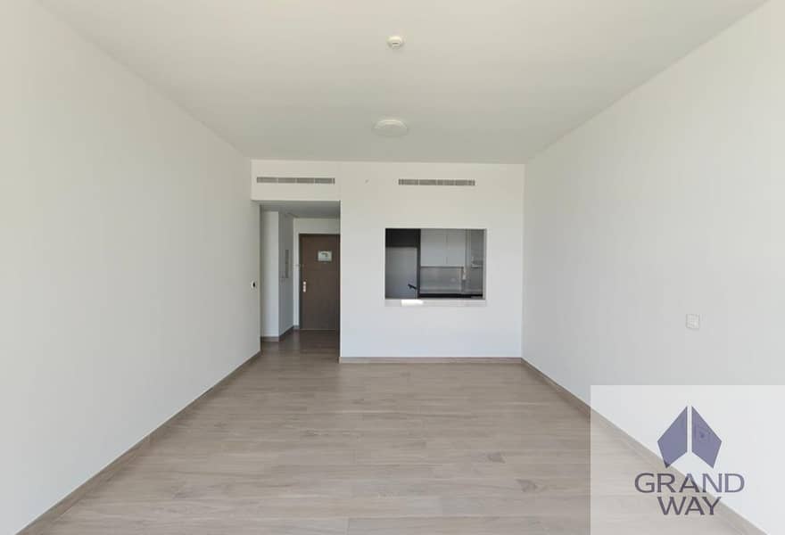 12 Golf View I Modern Apartment I Luxury Living — photo 12