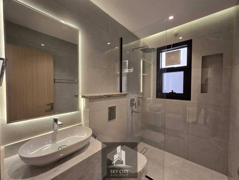 20 5dbd221f-5d48-4cc7-a399-689a3a2017c8. jpg