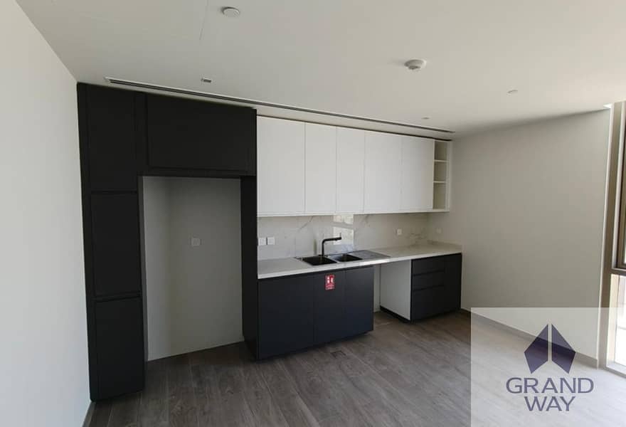 3 Golf View I New Building I Prime Location — photo 3