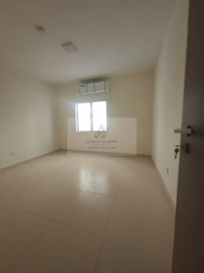 2 Schlafzimmer Wohnung zum Miete in Al Majaz, Sharjah - WhatsApp Image 2026-09-30 at 6.05. 40 AM (1). jpeg 2 Schlafzimmer Wohnung zum Miete in Al Majaz, Sharjah - WhatsApp Image 2026-09-30 at 6.05. 40 AM (1). jpeg