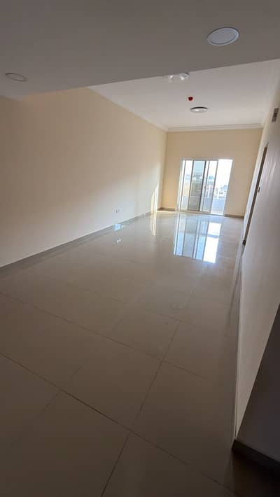 1 Schlafzimmer Wohnung zum Miete in Al Jurf, Ajman - WhatsApp Image 2026-09-29 at 12.04. 47 (1). jpeg