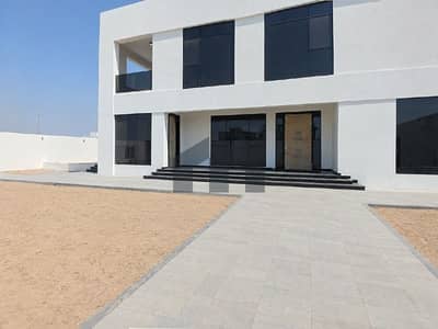 فیلا 6 غرف نوم للايجار في مدينة الرياض، أبوظبي - فيلا مستقله | موقع مميز | قرب الشارع الرئيسي