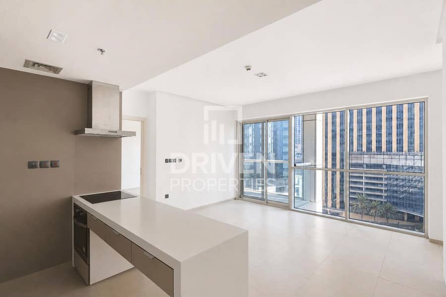 Prime Location | Partial Marina View | Vacant Prime Location | Partial Marina View | Vacant
