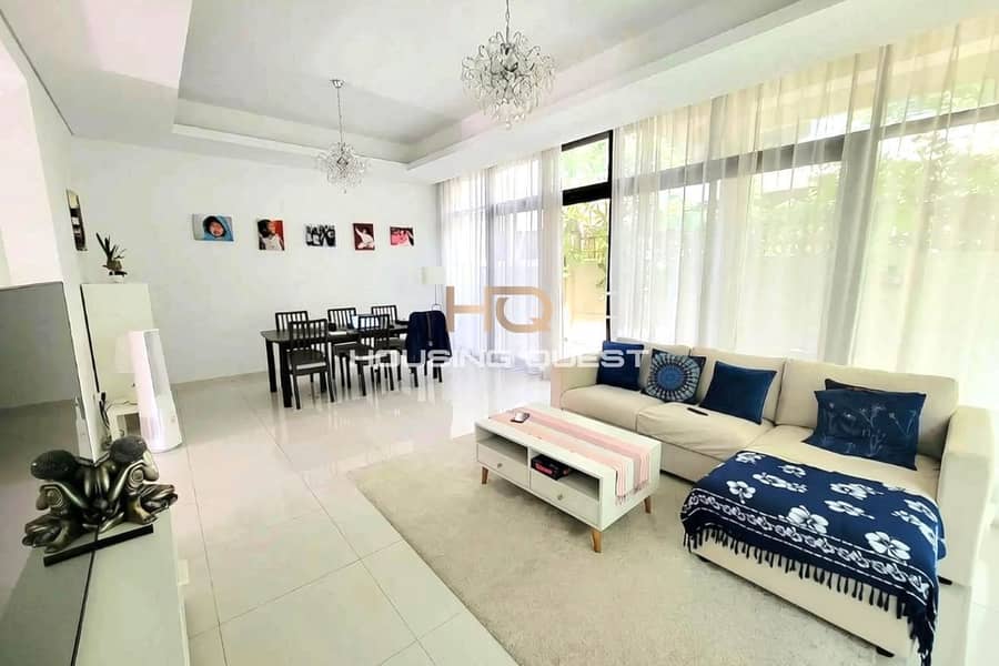 位于达马克山庄,公园别墅,洛克伍德别墅群 3 卧室的联排别墅 190000 AED - 16228910 位于达马克山庄,公园别墅,洛克伍德别墅群 3 卧室的联排别墅 190000 AED - 16228910