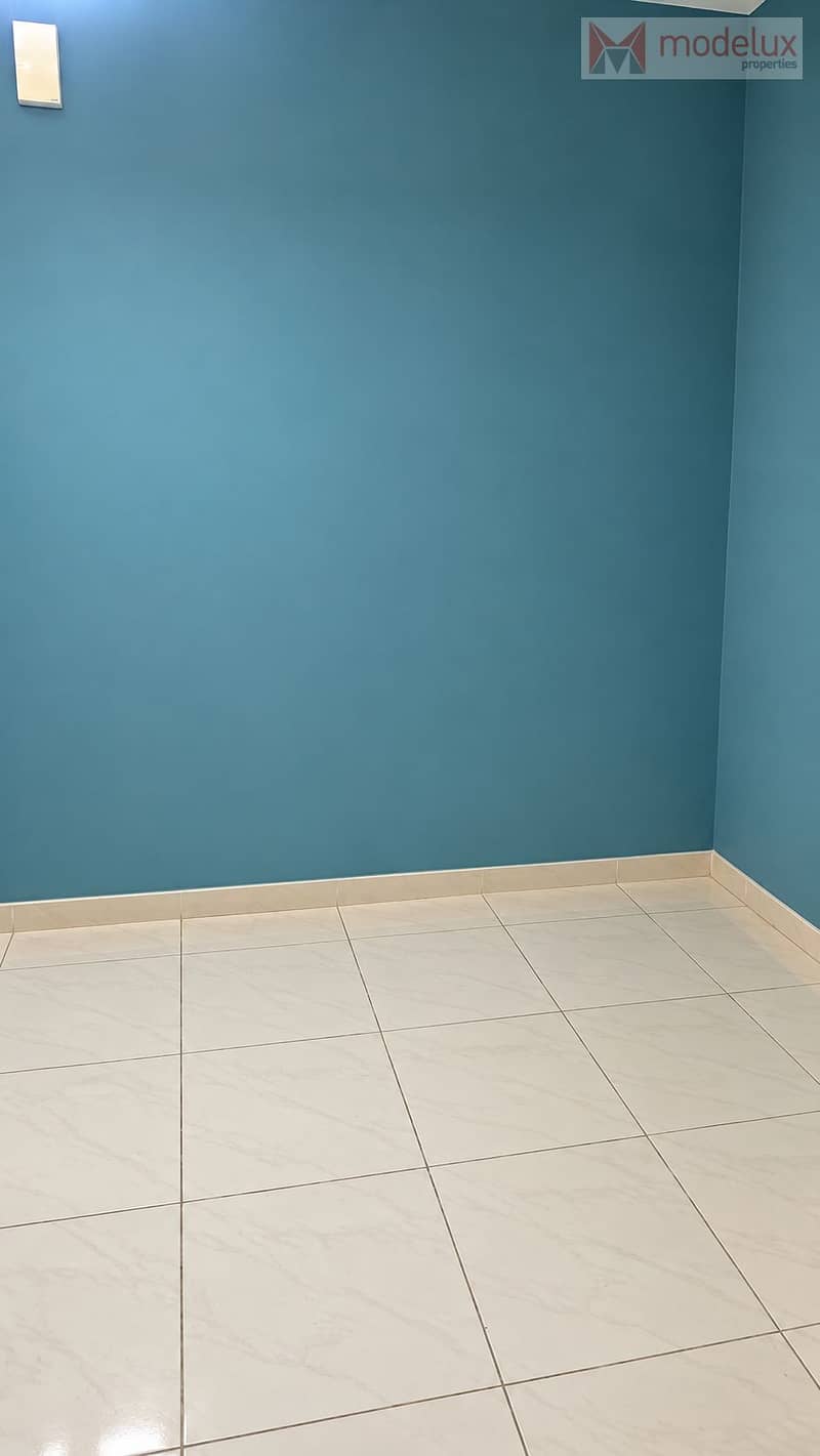 12 1eb3b0fa-ba8c-4848-90a9-d0402e234656. png