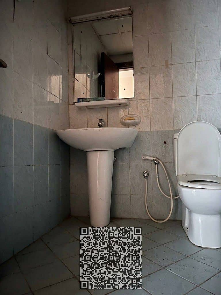 10 f65f9b83-6f03-4a0f-b08c-245c04c585a2. jpg