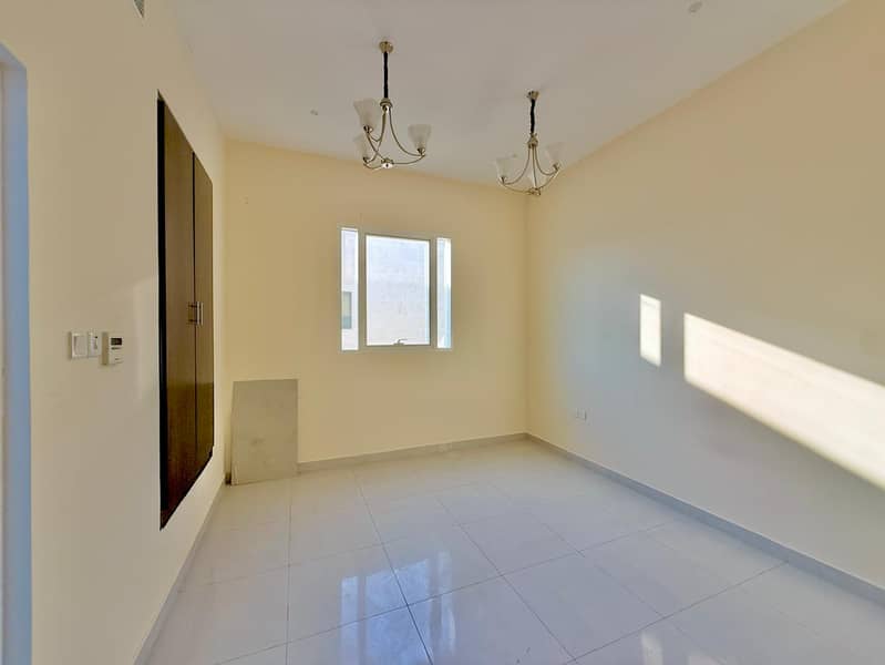 5 1000395885. jpg