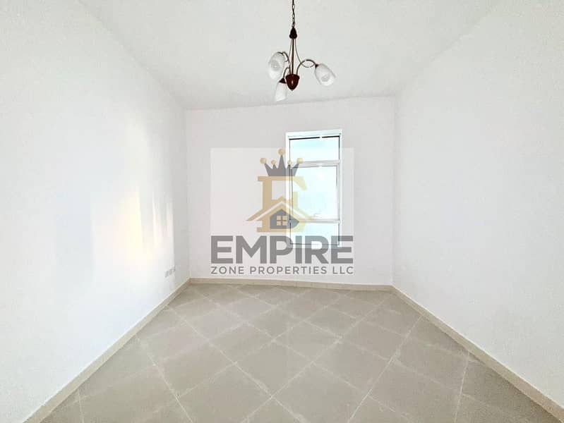 9 8eb51818-22aa-4cd0-99e9-af6fba2ae9a8. jpg