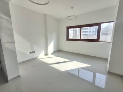 1 habitación Apartamento para en Alquiler en Bu Daniq, Sharjah - 1000211561. jpg